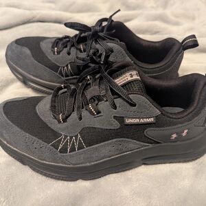 Under Armour Black Athletic Sneakers with Subtle Pink Logo